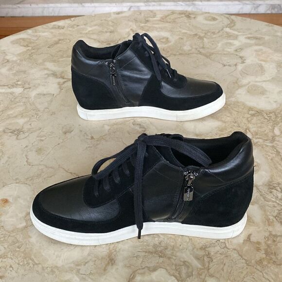 Blondo Goldy Wedge Sneakers Black Leather & Suede - Picture 5 of 15